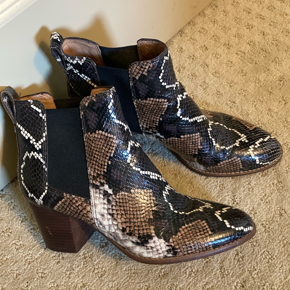 Madewell Snake skin print boots